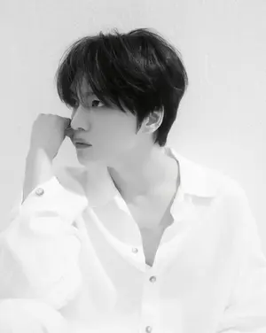 ‘Beauty in Chaos’ 앞두고 정점 찍은 김재중, 남자가수 인기 1위