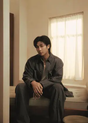 삼성전자, 삼성아트TV 홍보대사로 방탄소년단 RM 선정