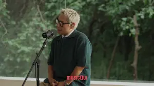 뮤직카우X윤종신, ‘지친 하루’ 라이브 클립 공개