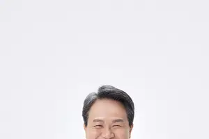 신한금융, 그룹 미소금융재단에 1000억원 추가 출연