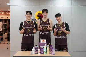 LG생활건강, LG세이커스 선수단에 특별 선물세트 전달