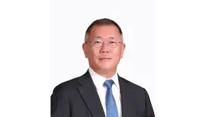 정의선 현대차그룹 회장 작년 연봉 174억... 전년比 52% ↑
