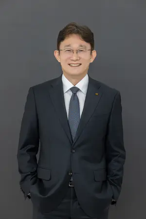 '박윤영의 KT' 닻 올렸다...조직·인적 쇄신 기대