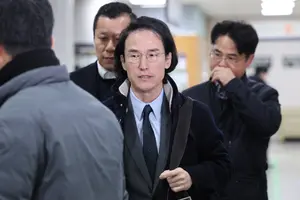 조현범 한국앤컴퍼니 회장 징역 2년 확정