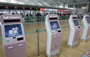노선 감편, 무급휴직까지…중동 전쟁에 생존 위협받는 LCC