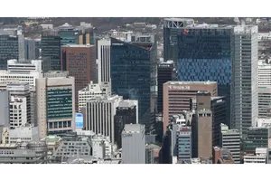 SK하이닉스 100명중 1명, 삼성전자 10명중 1명 나갔다