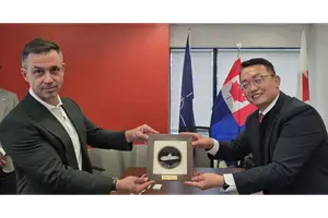 HD현대중공업, 60조 규모 캐나다 잠수함 수주 총력전