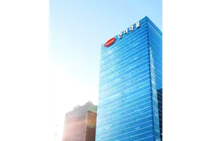 한미약품, 선대회장 시절 뛰어넘은 기술이전..상한가 직행