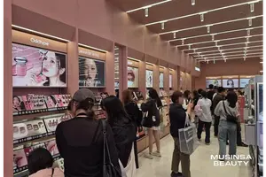 무신사에 옷 사러 왔다가 화장품까지 담았다…해외서 거래액 5배 늘어난 K-뷰티