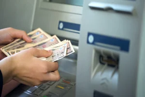 일본, 얼굴인식 기능 있는 ATM 도입