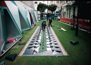 시민들 발자국에서 생산되는 피에조 전기..포장도로 조명등 스마트시티에 유용