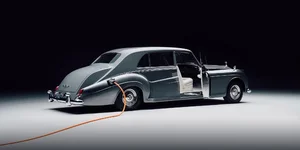 럭셔리카 롤스 로이스 최초 전기차 공개