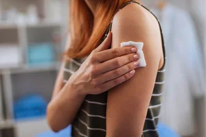 룩셈부르크 국민, 학생 포함해 대부분 코로나19 백신에 찬성