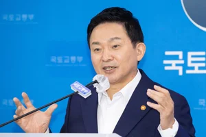 거래 절벽에도 주택 인허가 증가.. '엇박자'