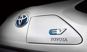 차량용배터리 점유율 5년만에 1위→3위