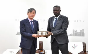 세네갈 사절단, 디지털관광 선도지역 부산 방문