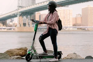 파리의 마이크로 모빌리티 서비스 '기로'[스투/리포트]