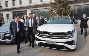 글로벌 CEO들의 잇단 중국행...미 정부 움직임 '촉각'