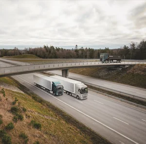 볼보트럭코리아, 13리터 eSCR 엔진 모델 출시