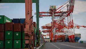 日경제 2년 연속 성장했지만...엔저ㆍ고물가로 고전