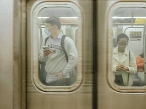 원격근무 확대가 도시 경제에 미치는 영향은?