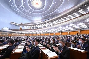 中양회 빅테크 거물 대거 퇴장...반도체ㆍAI 거물들이 채워