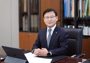 이원덕 우리은행장 '사의'..우리금융그룹 대대적 조직인사