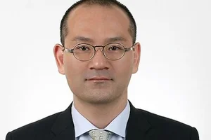 이해욱 DL 회장, 작년연봉 12% 오른 36억 수령