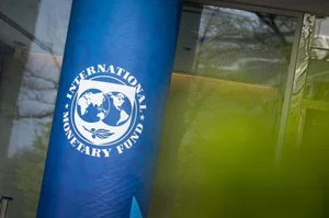 IMF, 한국 성장률 1.7%→1.5%..전망치 네 차례 연속 하향