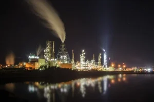 일본 탄소 배출량 8년만에 증가...이유는?