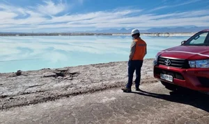 '하얀석유' 리튬 둘러싼 자원민족주의...칠레, 국유화 선언