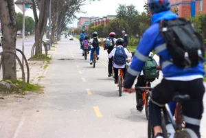 블룸버그, 전 세계 10개 도시에 자전거 전용도로 인프라 구축 지원