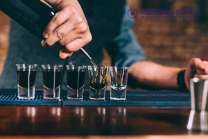 식음료·여가‧숙박 등 외식업 '맑음' vs. 제조업 '안갯속'