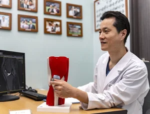 무릎 줄기세포 이용한 수술로 연골 조직 재생 기대