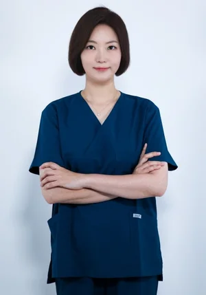 이마축소, 자연스러움 살리고 모근 손상·흉터 최소화하려면?