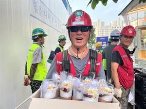 반도건설, 컵빙수·수박화채 실은 푸드트럭 이벤트 진행