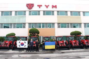 TYM, 우크라이나 헤르손에 농기계 기증