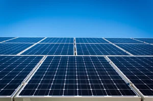 방콕에 '세계최대' 태양광 패널..