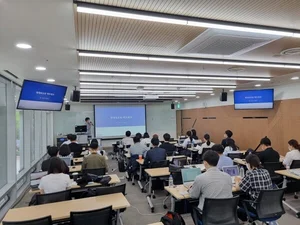 인신위 저널리즘스쿨에 86개사 289명 참석