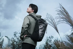 강철보다 1500% 강한 슈퍼섬유로 만든 등산 배낭