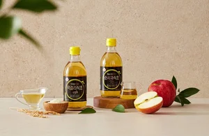오뚜기, 이천쌀·청송사과 담은 원물발효식초 2종 출시..라인업 확대
