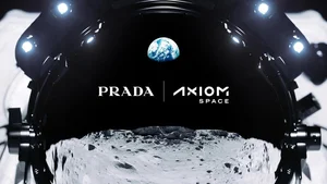 우주인들은 이제 프라다(Prada)를 입는다