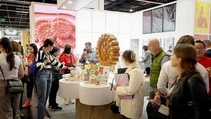 SPC 허영인 회장의 K-디저트, ‘약과와 호빵’ 글로벌 박람회서 호평 