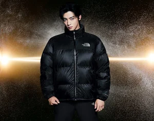 불안한 출발 아웃도어...찬바람 불자 다운재킷 판매에 올인
