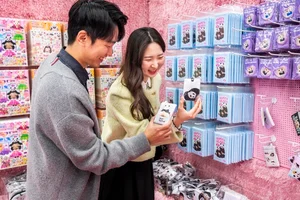 더현대 서울에 '푸바오 팝업 스토어' 오픈