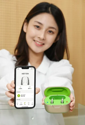 포낙보청기 '오데오 루미티’, 스마트폰·보청기 제어 기술 공개 