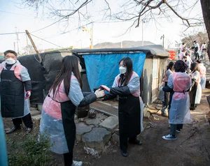 호반그룹 신입사원, ‘사랑의 연탄 나눔’ 봉사활동 진행