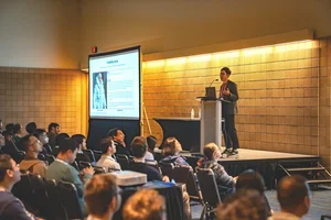 LG AI연구원, '뉴립스'서 생성형 AI보다 발전한 'AI 에이전트' 발표