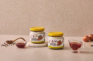 오뚜기, 비벼먹고 뿌려먹는 ‘마라장’ 출시