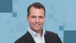 인텔, 펫 갤싱어 CEO 직속 데이터센터 및 AI 그룹 총괄에 저스틴 호타드 선임